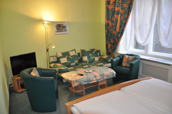 Savoy Hotel-Pension